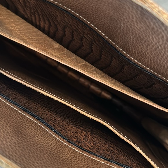 Paisley Tooled Green & Brown Fringe Detail Leather Tote Bag - Picture 7 of 15